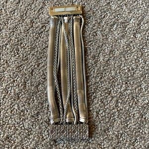 Kendra Scott bracelet